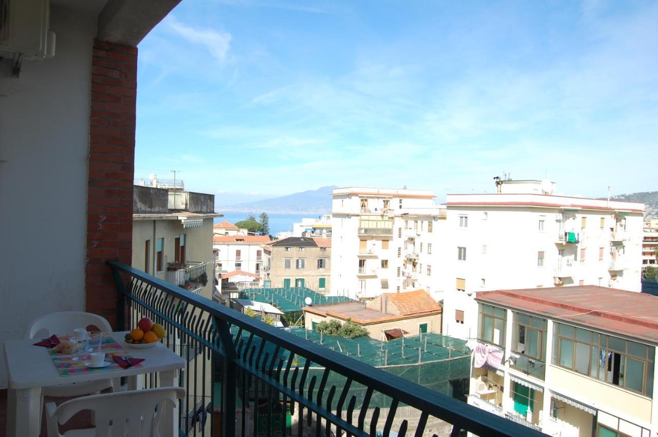 La Reginella Apartment ซอร์เรนโต ภายนอก รูปภาพ
